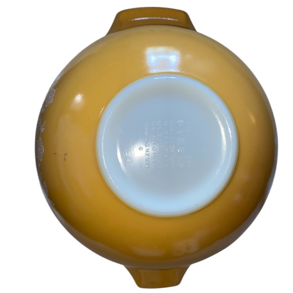 Pyrex 443 Golden Sunflower Cinderella Mixing Bowl - Picture 4 of 4